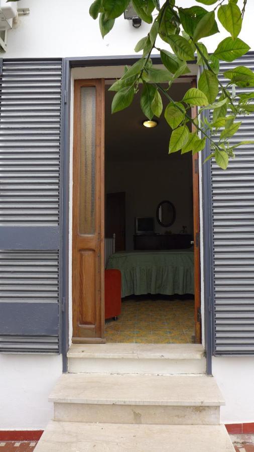B&B Villa Elisa Quartu SantʼElena Exterior foto